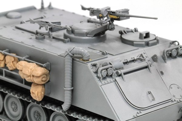 Dragon 3608 IDF M113 Armored Personnel Carrier Yom Kippur War 1973 1/35
