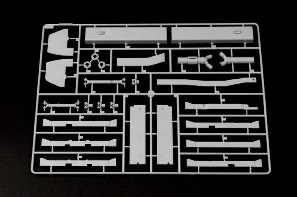 Trumpeter 00910 German Kingtiger 2in1 (Henschel Turret  Porsche Turret) 1/16