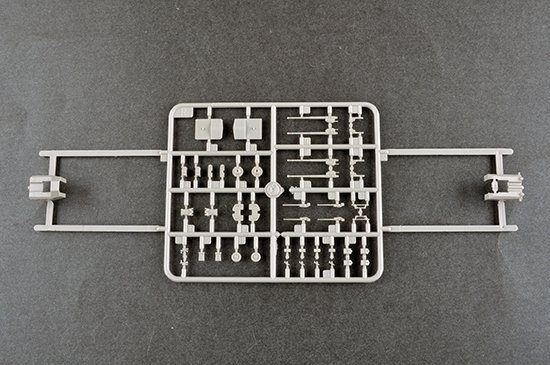 Trumpeter 03714 German Battleship Gneisenau 1/200