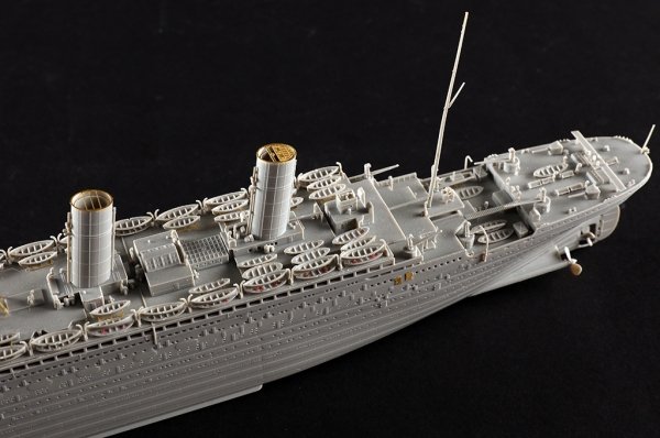 Hobby Boss 83421 Olympic 1/700