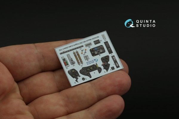 Quinta Studio QD32202 Macchi MC.202 Folgore Late 3D-Printed &amp; coloured Interior on decal paper (Italeri) 1/32