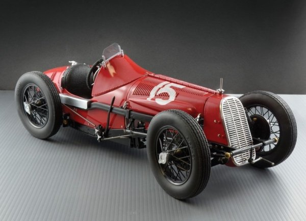 Italeri 4702 FIAT 806 GRAND PRIX 1/12