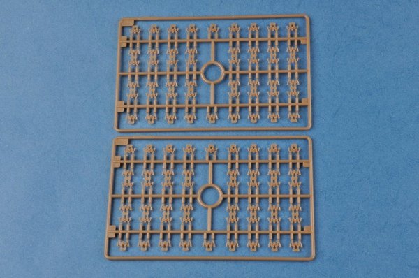 Hobby Boss 83852 Soviet T-28 Medium Tank Welded