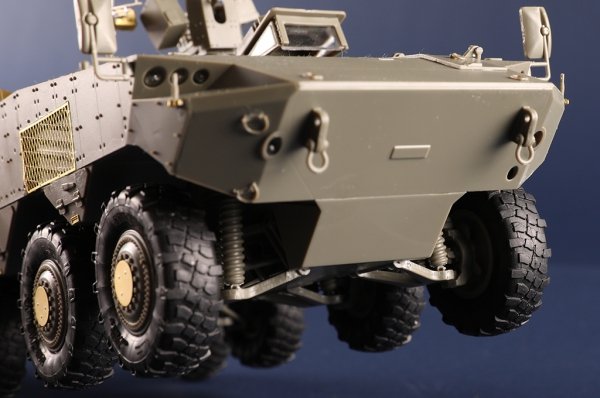 Hobby Boss 84509 IDF Eitan Wheeled APC 1/35