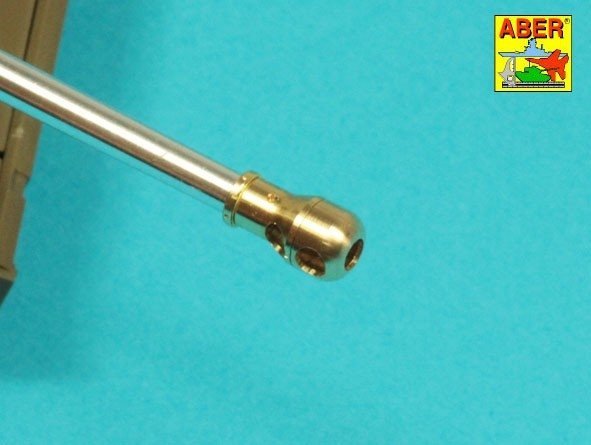 Aber 35L-332 Lufa 76,2 mm (3 cale) 17 funtowa Mk. II z hamulcem wylotowym do czołgu A34 COMET 1/35