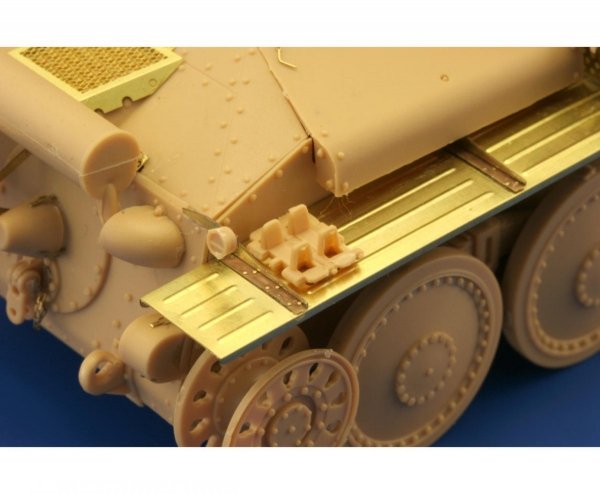 Eduard 36192 Pz. Kpfw.38(t) Ausf. E/F 1/35 Trumpeter