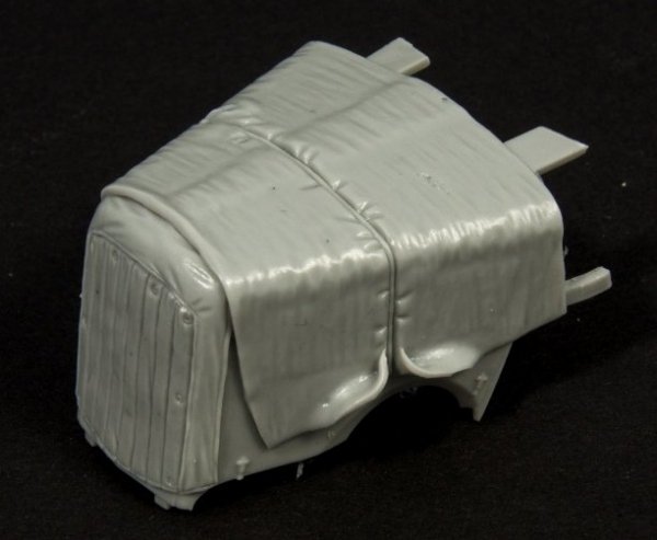Panzer Art RE35-325 Opel typ 2500 engine deck with canvas cover (ICM Kit) 1/35