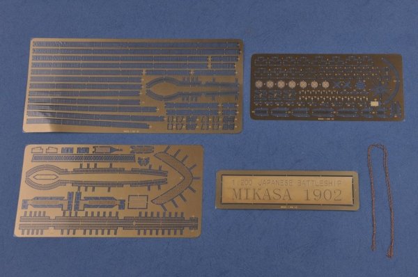 Hobby Boss 82002 Japanese Battleship Mikasa 1902 1/200