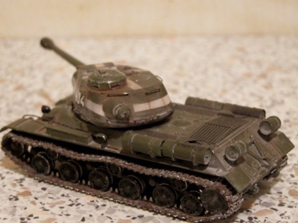 PST 72003 JS-2M Heavy Tank 1/72