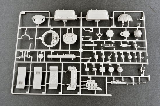 Trumpeter 00925 Russian T-72B1 MBT w/kontakt-1 reactive armor 1/16