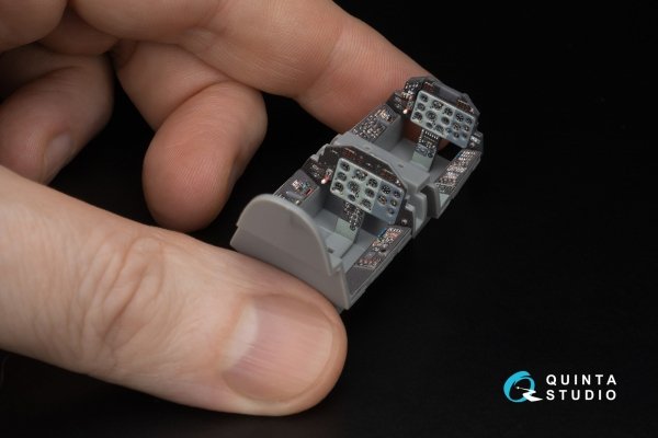 Quinta Studio QDS+48603 L-39ZA 3D-Printed &amp; coloured Interior on decal paper ( Trumpeter )( Small version )( with 3D-printed resin parts ) 1/48