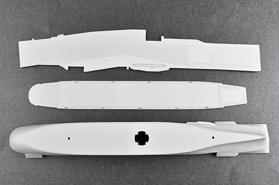 Trumpeter 06743 USS Intrepid CVS-11 1/700