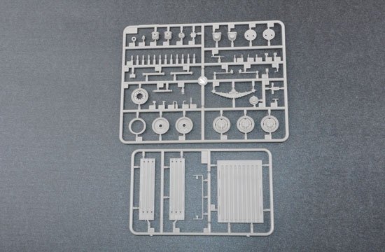 Trumpeter 01014 Russian BM-21 Grad Late Version (1:35)
