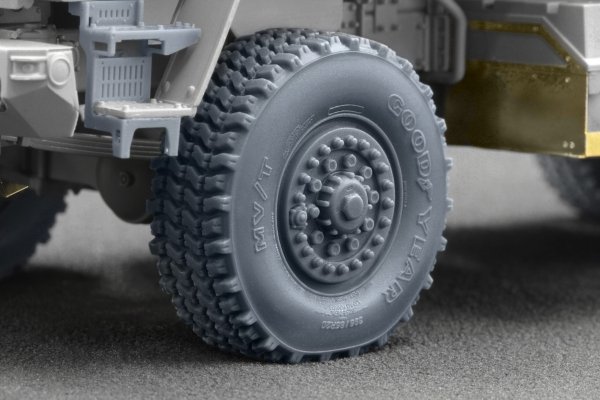 ScaleX WM 35024S Himars Sagged wheel set (for Foreart) 1/35