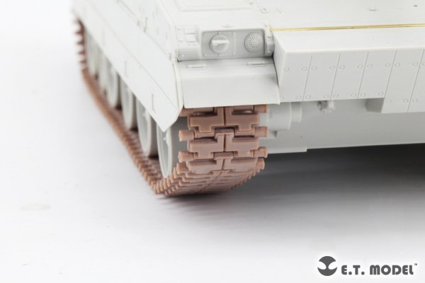 E.T. Model P35-415 PLA ZTQ15 Light Battle Tank Workable Track Type.2 1/35