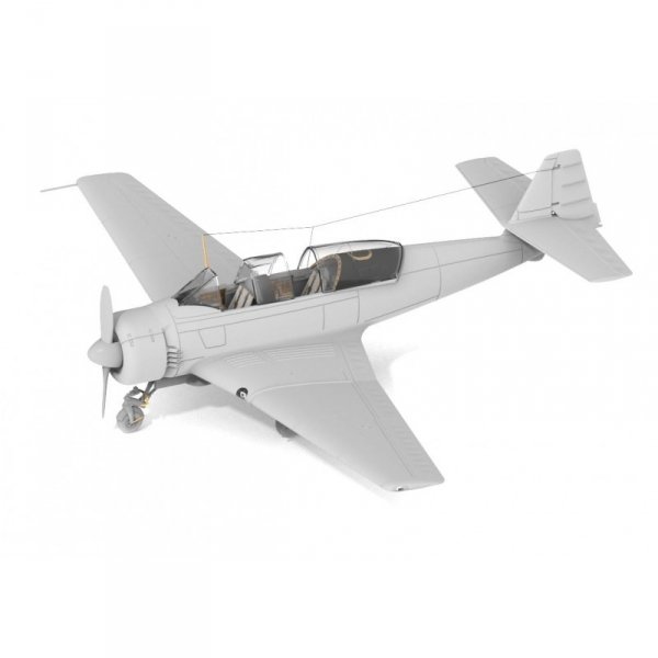 Answer AA72042 PZL TS-8 Bies Trop 1/72
