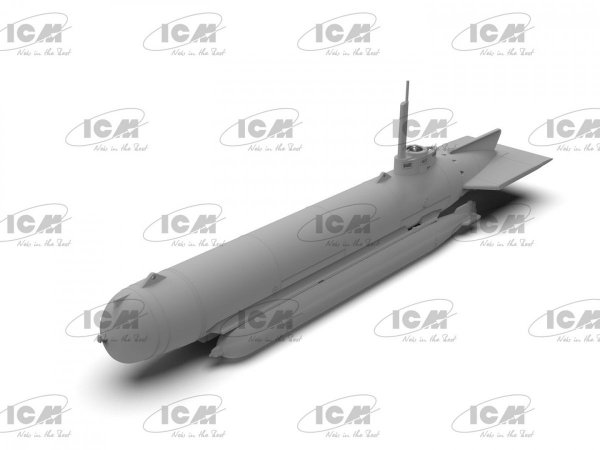 ICM S019 U-Boat Type ‘Molch’ WWII German Midget Submarine 1/72