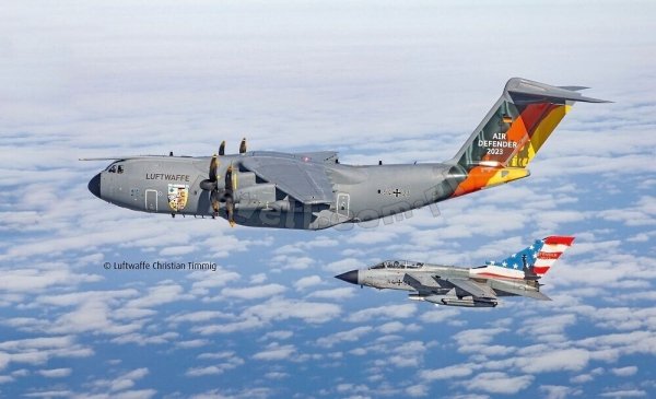 Revell 03789 Air Defender Set (Airbus A400M &amp; Tornado) 1/144