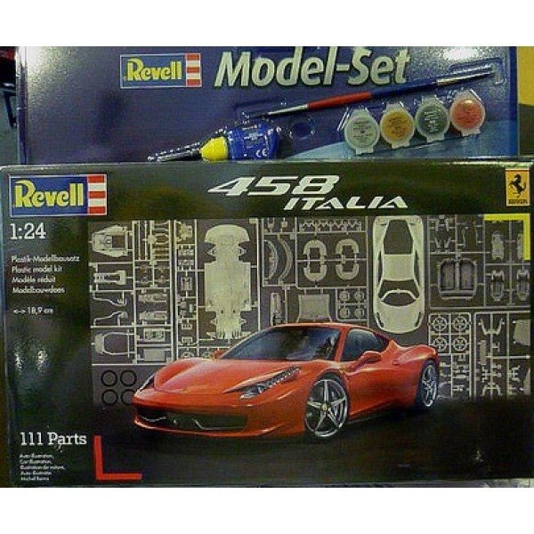 Revell 67141 Ferrari 458 Italia Model Set (1:24)