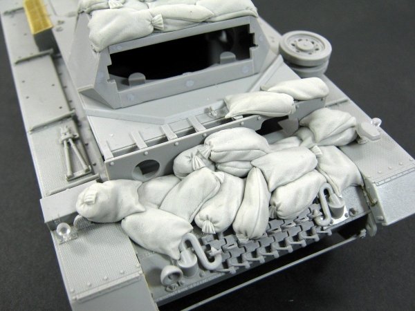 Panzer Art RE35-140 Sand armor for Panzer III (North Africa) 1/35