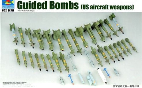 Trumpeter 03304 US Guided bombs (US aircraft weapons) 1/32