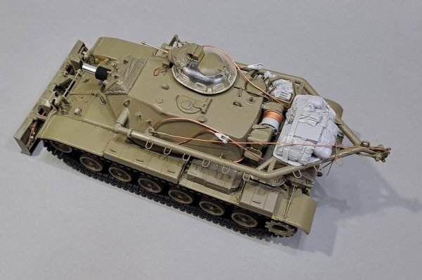 Eureka XXL ER-3571 Zestaw waloryzacyjny do M728 Combat Engineer Vehicle dopasowany do AFV Club 35254 / Upgrade kit for the M728 Combat Engineer Vehicle fit to AFV Club 35254 1/35