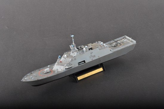 Trumpeter 04553 USS Fort Worth LCS-3 (1:350)