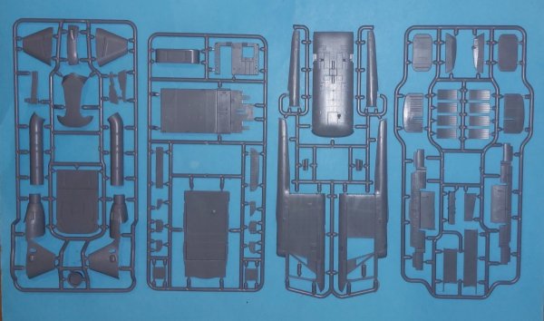 AMP 48019 Kaman HH-43S Husky 1/48