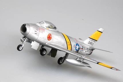 Hobby Boss 80258 F-86F-30 Sabre (1:72)