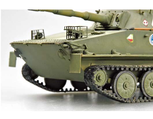 Trumpeter 00382 Polish PT-76B Amphibious Tank (1:35)