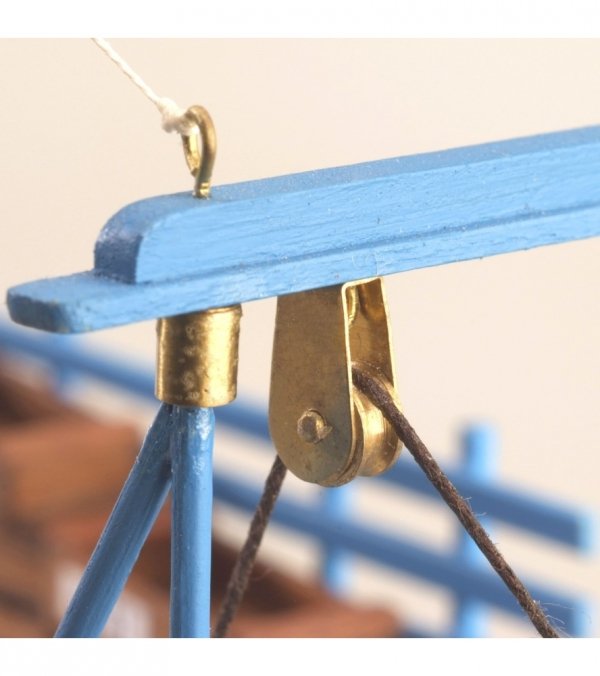 ARTESANIA LATINA 20100-N Trawler Mare Nostrum 1/35