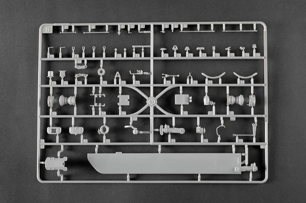 Trumpeter 05117 AH-1W Super Cobra (Turned Exhaust) 1/35