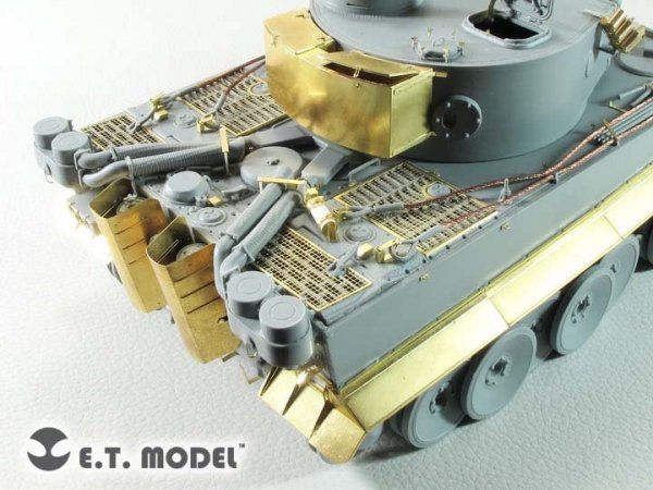 E.T. Model E35-249 WWII German TIGER I “Tunisian Initial” Basic (For DRAGON Smart Kit) (1:35)