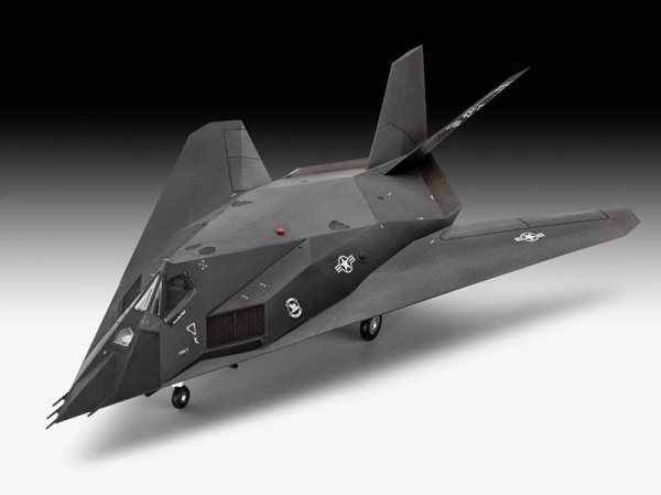 Revell 03899 F-117 Stealth Fighter (1:72)
