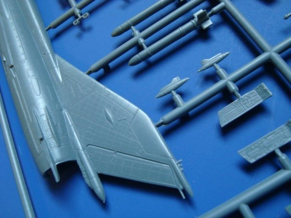 Kozavody Prostejov KPM0100 MiG-21 BIS Fishbed Part I. (1:72)