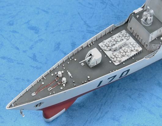 Trumpeter 04530 PLA Navy Type 052C DDG-170 LanZhou (1:350)