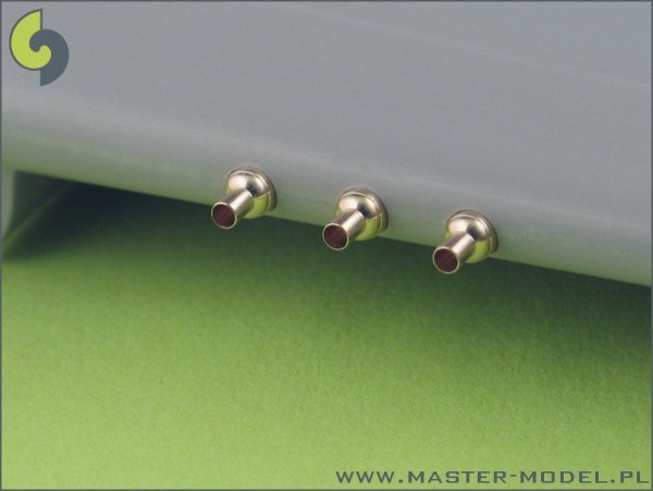 Master AM-48-025 P-40 E-N - fairings with blast tubes for .50cal Browning (6pcs) (1:48)