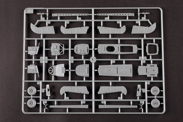 Trumpeter 05825 Fairey Barracuda WW II Torpedo Bomber 1/48