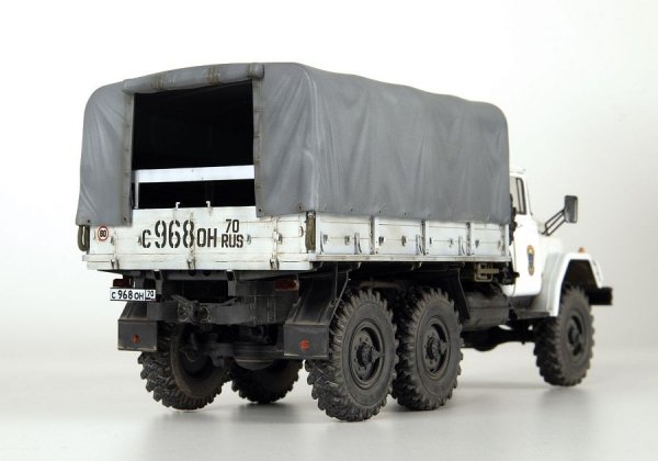 Zvezda 3706 Russian army truck ZIL-131 1/35