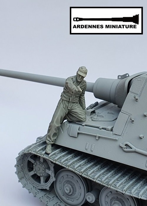 Ardennes Miniature 35004 LAST BATTLE OF BERLIN 1/35