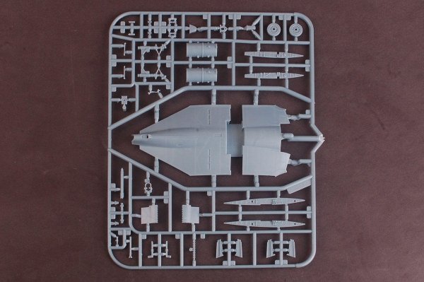 Kitty Hawk 80129 TF-9J Cougar (1:48)