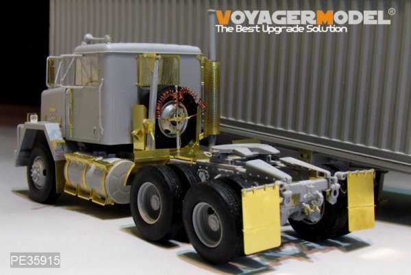Voyager Model PE35915 Modern U.S. M915 Tractor/M872 Trailer Basic for TRUMPETER 1/35