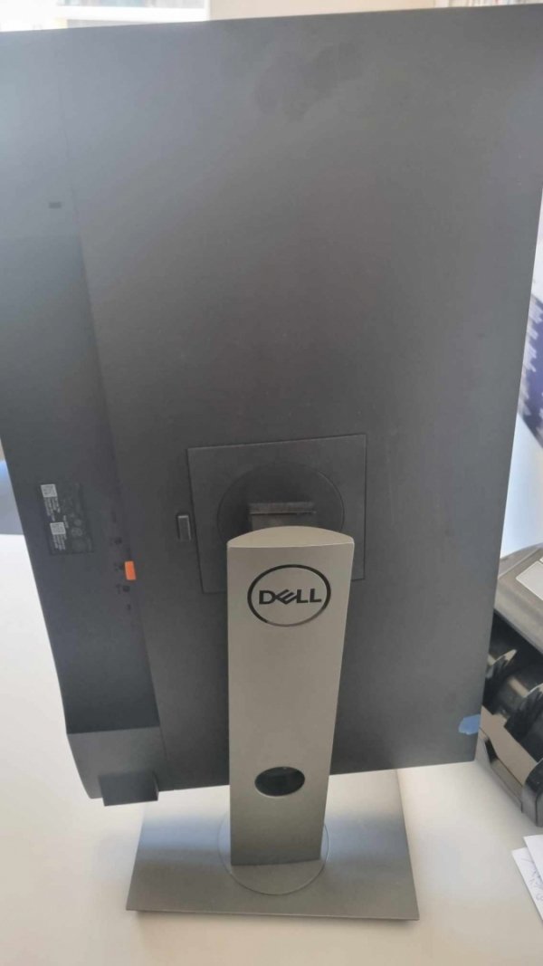 DELL Monitor 27'' P2719HC Czarny IPS FHD USB-C KLASA.A (210-AQGC) POLEASINGOWY