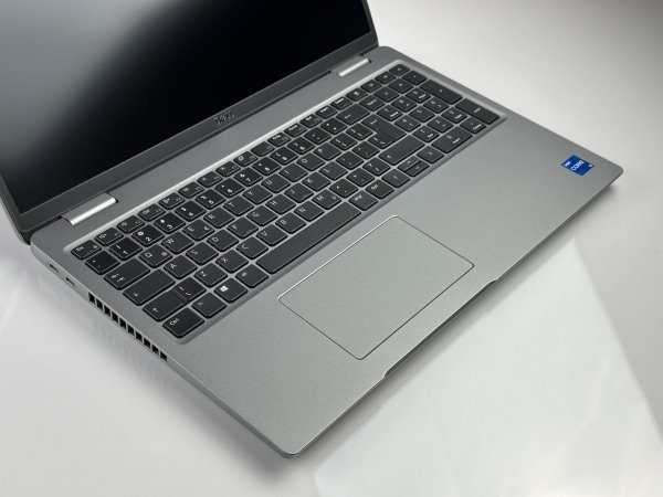 OKAZJA: DELL Notebook Latitude 5520 i5-1145G7 8GB 256GB W11P