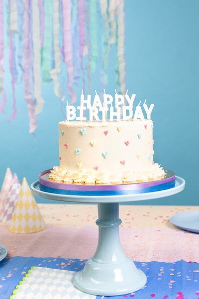 Świeczki urodzinowe Happy Birthday, 2.5 cm, biały (1 op. / 13 szt.)