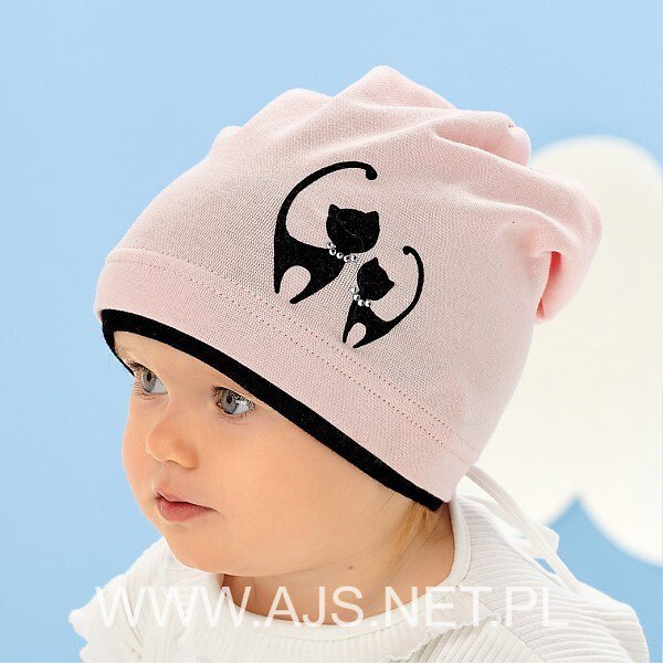 Czapka AJS 50-028 dziewczęca