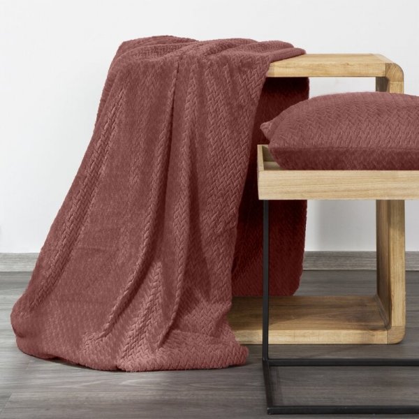 Koc z efektem 3D z wytłaczanym wzorem jodełki D91 Cindy3 170x210 cm Różowy