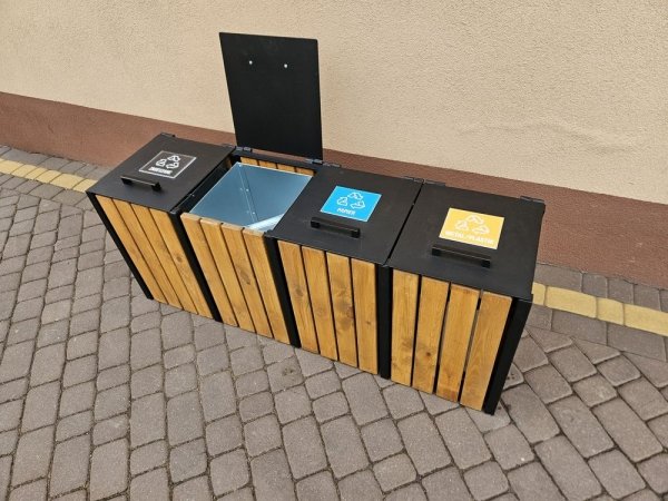 4 komorowy kosz parkowy miejski do segregacji odpadów z pokrywami metalowy drewniany ocynk 4 x 45L 