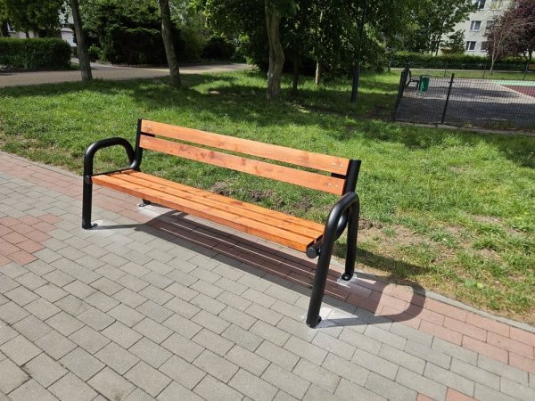 Ławka parkowa Alicja ZO 5 desek czarne nogi 200 cm