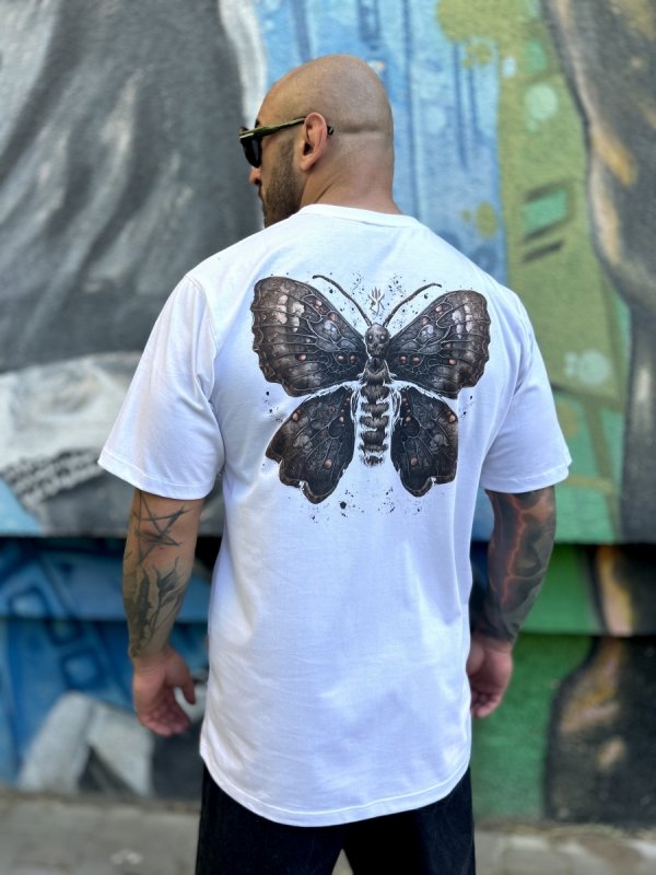 T-Shirt &quot;Ćma&quot;